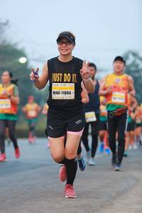 BIB: 11866
                            <button type="button" onclick="openModal(10069613)" class="btn btn-primary btn-sm float-right btn-popup" data-toggle="modal" data-target=".modal-high-quality">
                        <i class="fas fa-shopping-cart"></i> Add to Cart
                    </button>
                                            <button type="button" onclick="isThisMe(10069613, true)" class="btn btn-success btn-sm float-right btn-popup btn-isme hidden" data-toggle="tooltip" data-placement="bottom" title="นี่คือรูปของคุณใช่ไหม คลิกที่นี่เพื่อเอาเข้าอัลบั้ม">
                        <i class="fas fa-plus"></i> Add to album
                    </button>
                    <button type="button" onclick="isThisMe(10069613, false)" class="btn btn-warning btn-sm float-right btn-popup btn-isnotme hidden">
                        <i class="fas fa-ban"></i> Remove from album
                    </button>